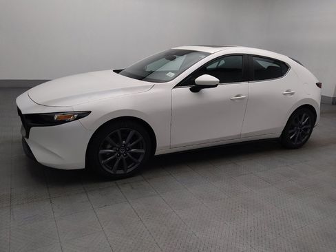 Used 2023 MAZDA MAZDA3 s FWD image 2