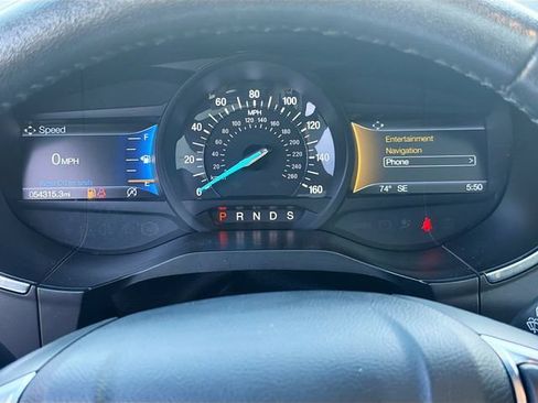 Used 2020 Ford Edge Titanium w/ Equipment Group 301A AWD/4WD image 13