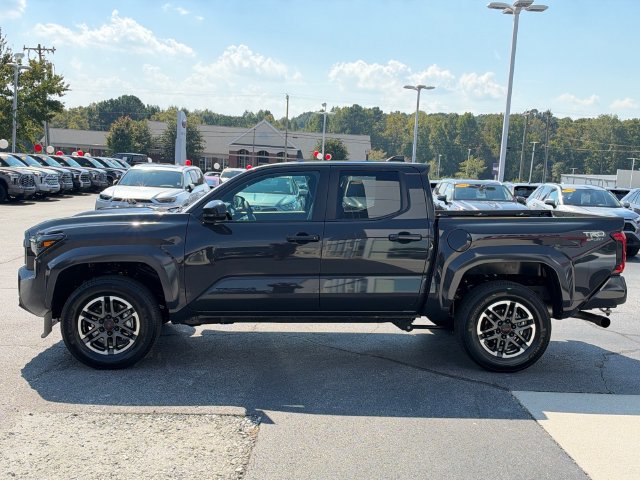 Used 2026 Toyota Tacoma TRD Sport AWD/4WD image 7