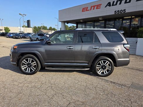 Used 2019 Toyota 4Runner Limited image 8