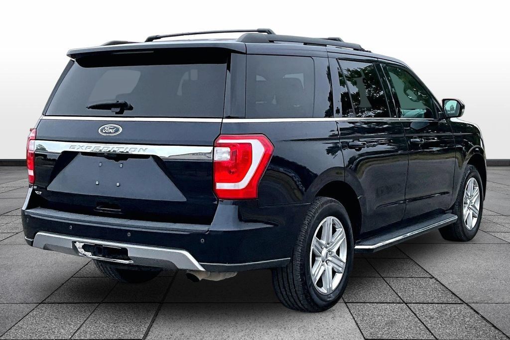 Used 2021 Ford Expedition XLT AWD/4WD image 12