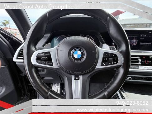 Used 2022 BMW X7 xDrive40i w/ M Sport Package AWD/4WD image 8