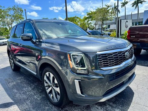 Used 2020 Kia Telluride S AWD/4WD image 3