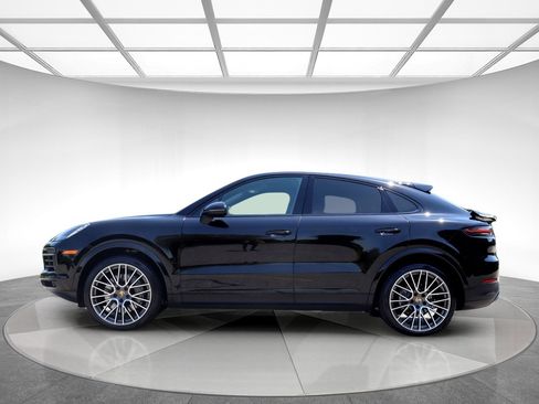 Used 2021 Porsche Cayenne Coupe AWD/4WD image 5