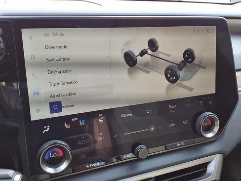 Used 2024 Lexus RX 350 AWD w/ Convenience Package image 13