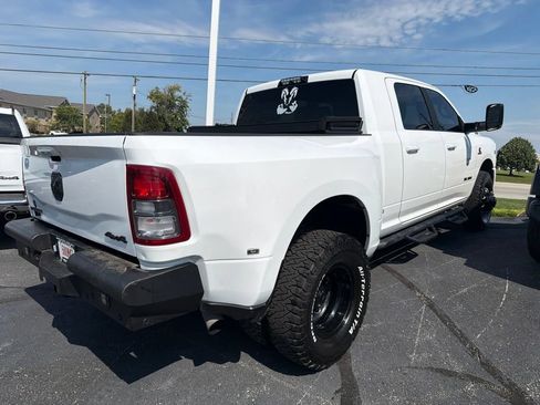 Used 2021 RAM 3500 Big Horn w/ Night Edition AWD/4WD image 5