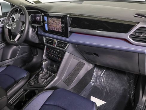New 2026 Volkswagen Taos SEL image 43