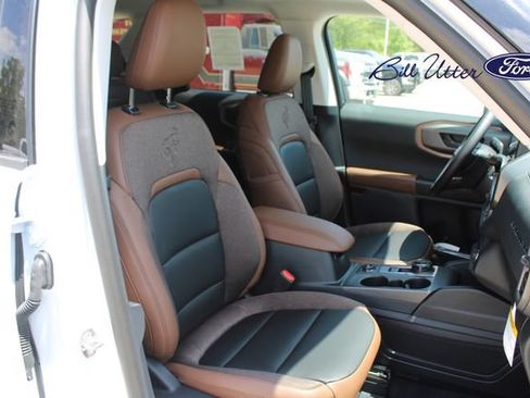 New 2026 Ford Bronco Sport Outer Banks w/ Outer Banks Tech Package+ AWD/4WD image 7