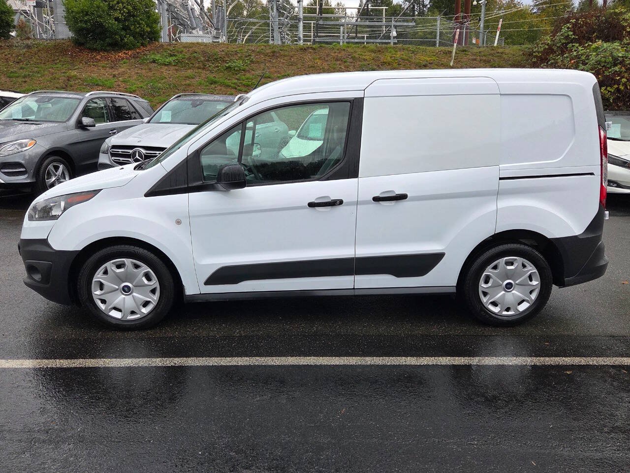 Used 2015 Ford Transit Connect XL FWD image 4