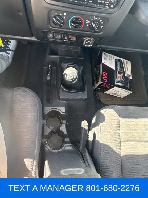 Used 2005 Jeep Wrangler Unlimited Rubicon AWD/4WD image 19