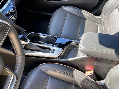 Used 2024 Buick Envista Avenir image 13