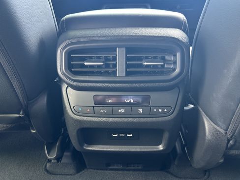 Certified 2025 Honda Pilot EX-L image 28