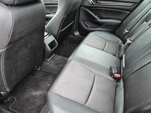 Used 2019 Honda Accord Sport image 29
