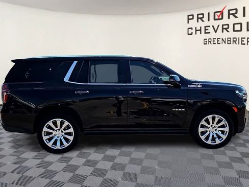 Used 2022 Chevrolet Tahoe High Country AWD/4WD image 9