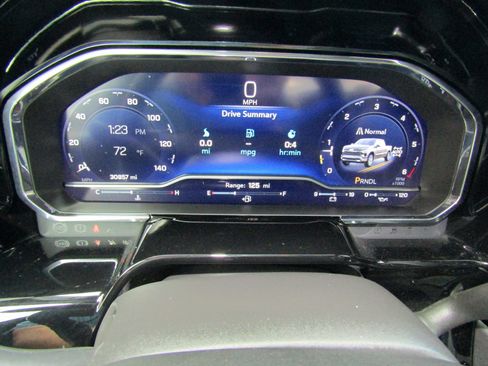 Used 2023 Chevrolet Silverado 1500 LT image 26