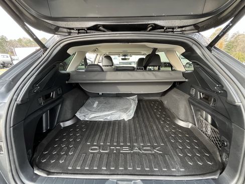 Used 2022 Subaru Outback Onyx Edition XT image 31