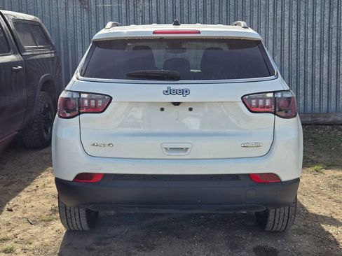 Certified 2024 Jeep Compass Latitude image 6