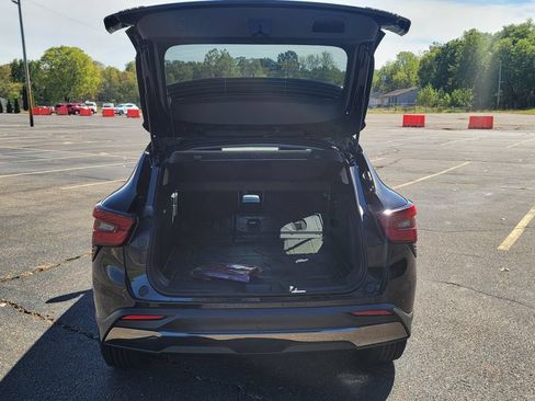 New 2026 Chevrolet Trax ACTIV w/ Driver Confidence Package FWD image 11