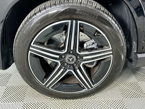 Used 2024 Mercedes-Benz GLE 580 4MATIC image 32