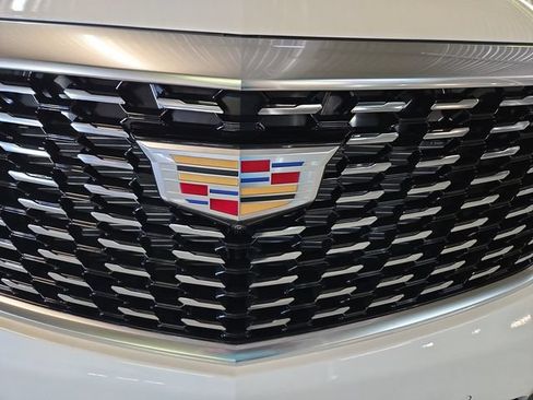 New 2026 Cadillac XT5 Premium Luxury w/ Driver Assist Package AWD/4WD image 44