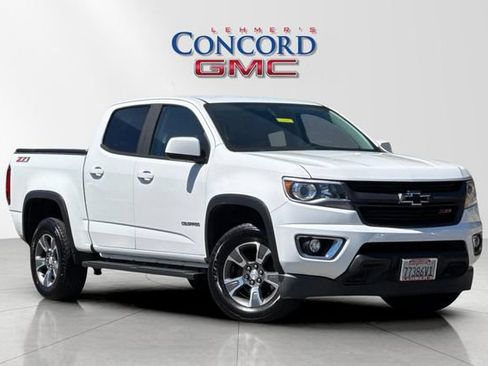 Used 2015 Chevrolet Colorado Z71 AWD/4WD image 1