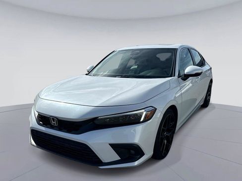 Certified 2024 Honda Civic Sport Touring image 8