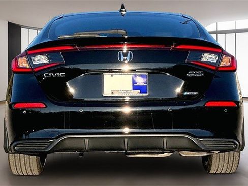 Certified 2025 Honda Civic Sport Touring image 5