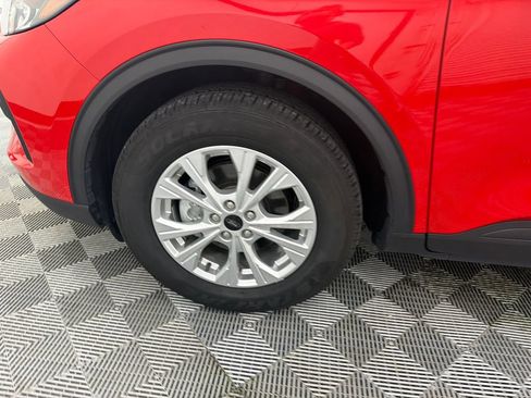 Used 2024 Ford Escape Active FWD image 12