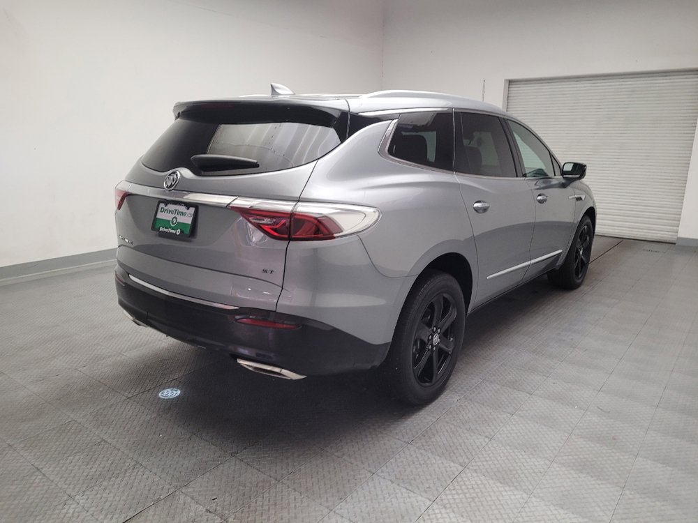 Used 2023 Buick Enclave Essence w/ Experience Buick Package FWD image 9
