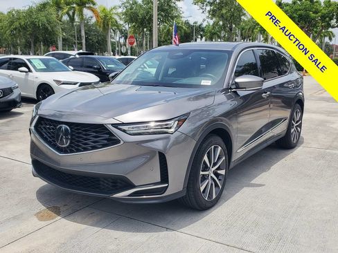 Used 2026 Acura MDX FWD w/ Technology Package image 3