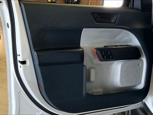 Used 2022 Ford Maverick XLT w/ Equipment Group 300A Standard image 20