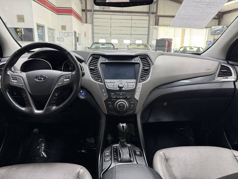 Used 2016 Hyundai Santa Fe Sport 2.0T w/ Option Group 05 AWD/4WD image 20