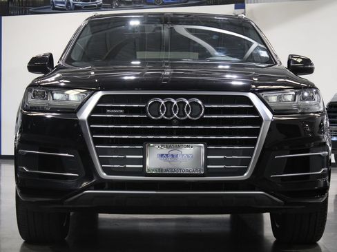 Used 2017 Audi Q7 3.0T Premium Plus w/ Premium Plus Package AWD/4WD image 6