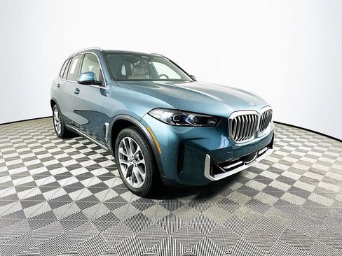 Used 2025 BMW X5 xDrive40i AWD/4WD image 1