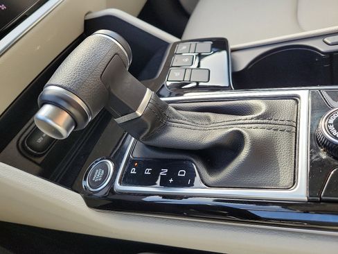 Used 2023 Kia Sportage EX image 12