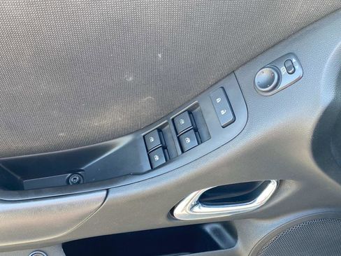 Used 2014 Chevrolet Camaro LT image 12