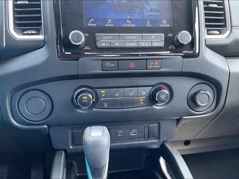 Used 2024 Nissan Frontier SV w/ Technology Package RWD image 15