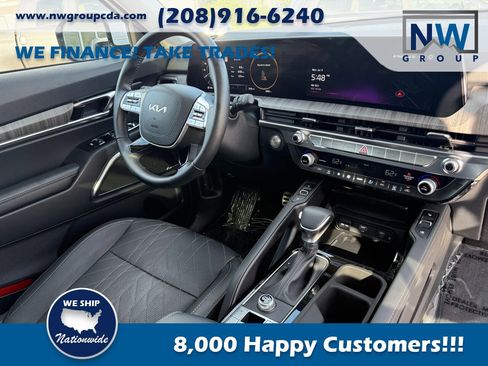 Used 2025 Kia Telluride SX w/ SX Captain's Chair Package image 32