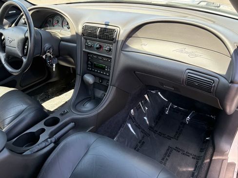 Used 2002 Ford Mustang GT RWD image 15