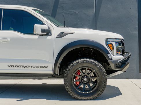 Used 2025 Ford F150 Raptor AWD/4WD image 45