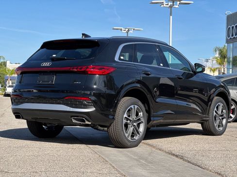 New 2026 Audi Q5 Premium w/ Convenience Package AWD/4WD image 4