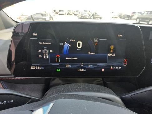 Used 2025 Chevrolet Blazer EV RS AWD/4WD image 16