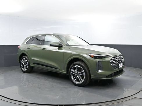 New 2026 Audi Q5 Premium Plus AWD/4WD image 3