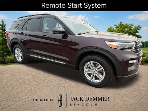 Used 2023 Ford Explorer XLT w/ Equipment Group 202A AWD/4WD image 9