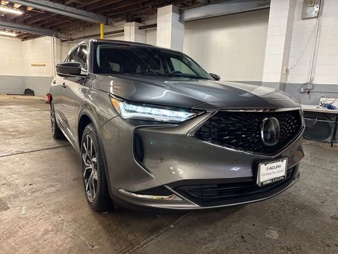 Used 2023 Acura MDX SH-AWD w/ Technology Package image 7