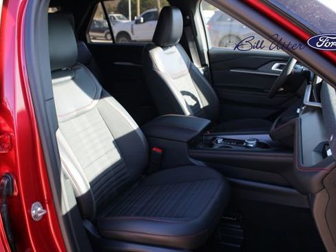 New 2026 Ford Explorer ST-Line w/ ST-Line Street Pack image 7