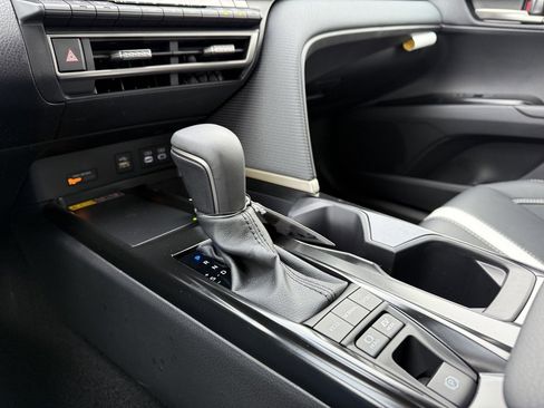 New 2026 Toyota Camry SE Nightshade image 26