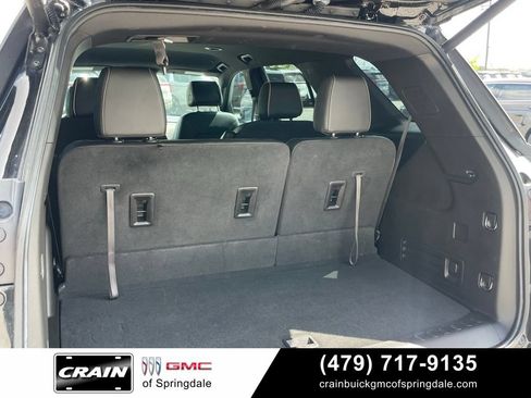 Used 2023 Chevrolet Traverse Premier AWD/4WD image 27