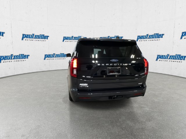 Used 2026 Ford Expedition Max Active AWD/4WD image 9