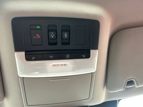 Used 2022 Nissan Pathfinder Platinum w/ Cargo Package AWD/4WD image 84